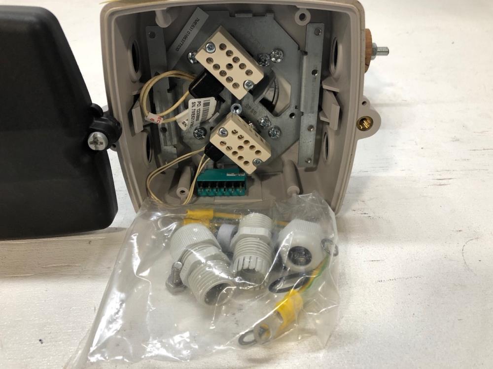 Siemens Sitrans FM MAG 5100 W Electromagnetic Flow Sensor 7ME65202DJ132AA2